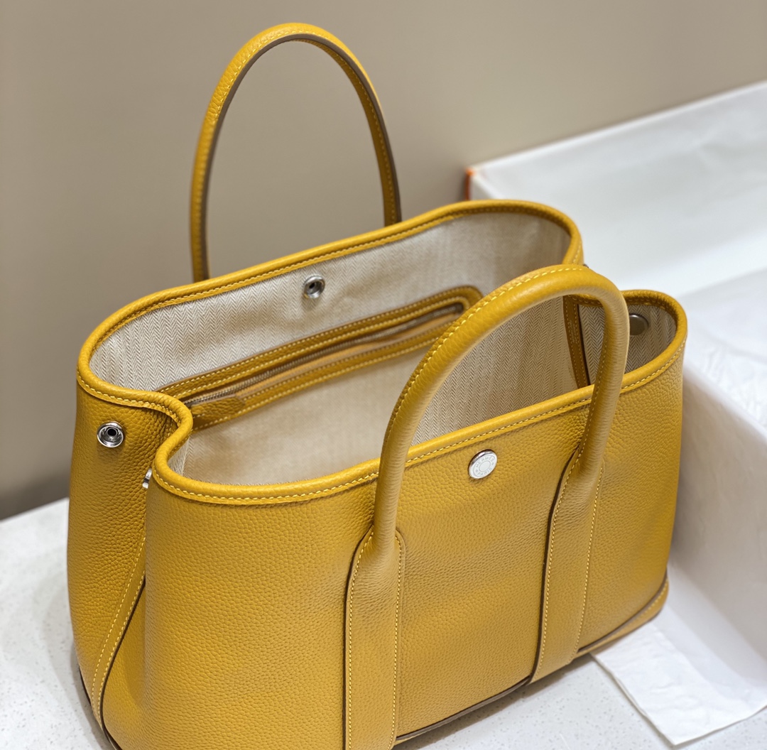 Hermes Garden Party 30cm Tote Handbag In Yellow Amber Clemence Leather